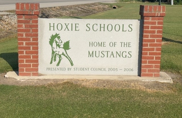 Hoxie Schools Entrance Sign